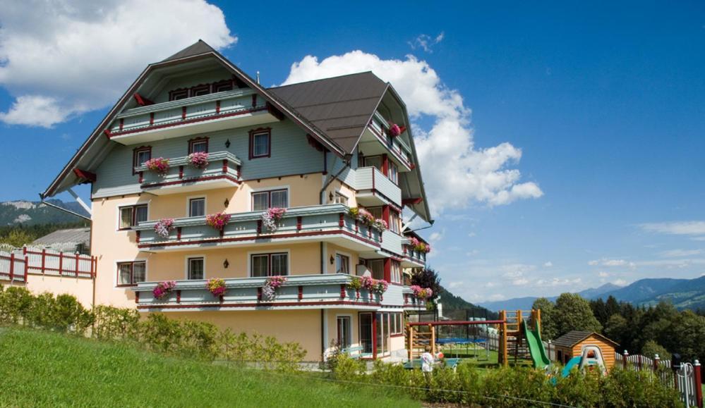 Hotel Neuwirt Ramsau am Dachstein Luaran gambar