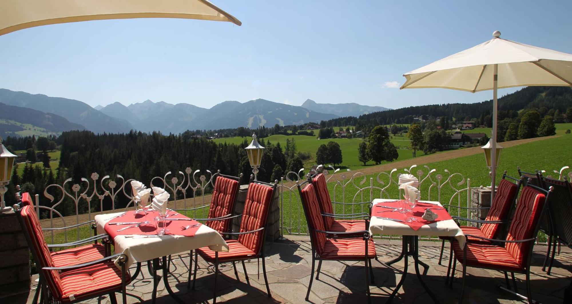 Hotel Neuwirt Ramsau am Dachstein Luaran gambar
