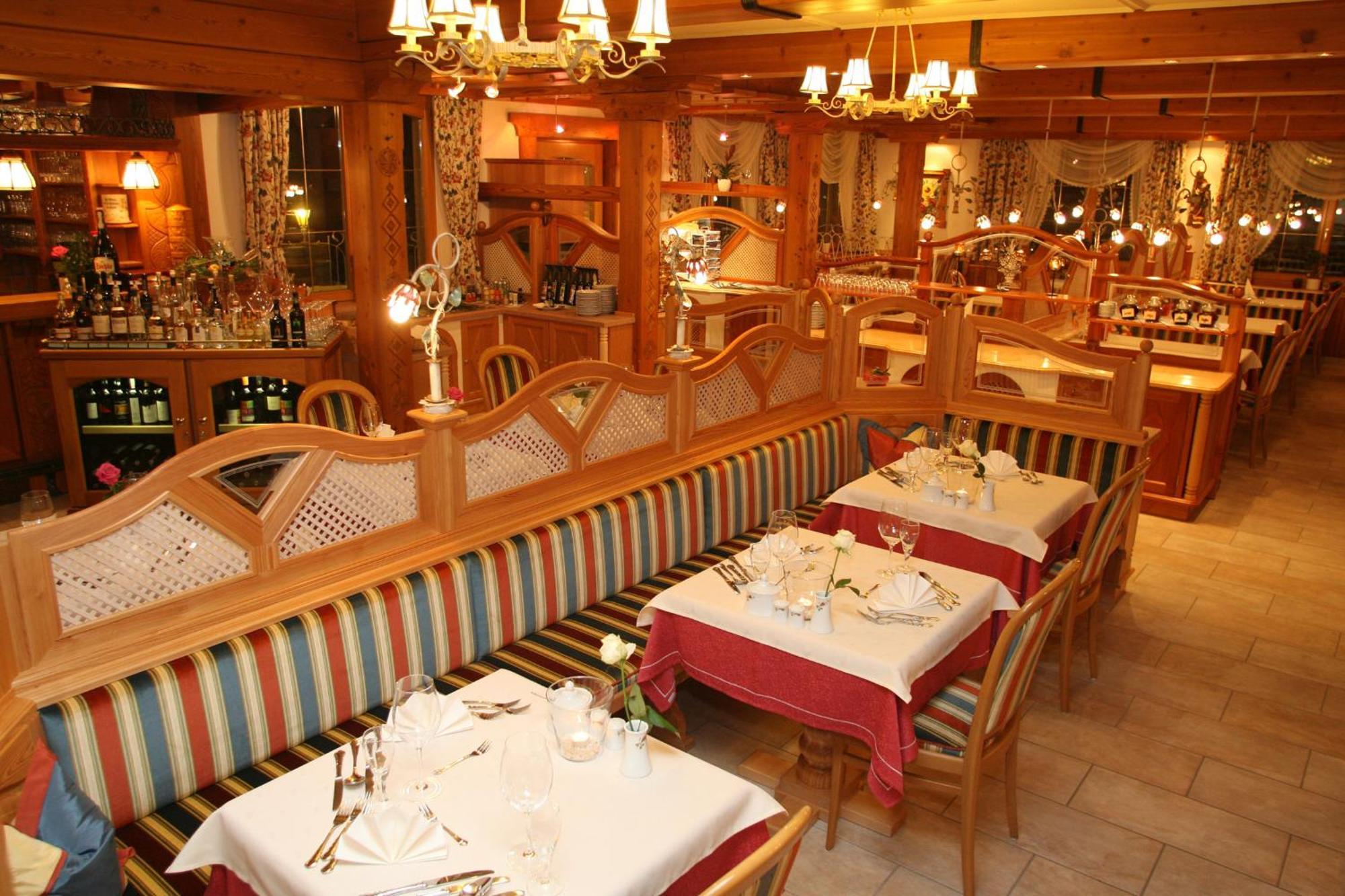 Hotel Neuwirt Ramsau am Dachstein Luaran gambar