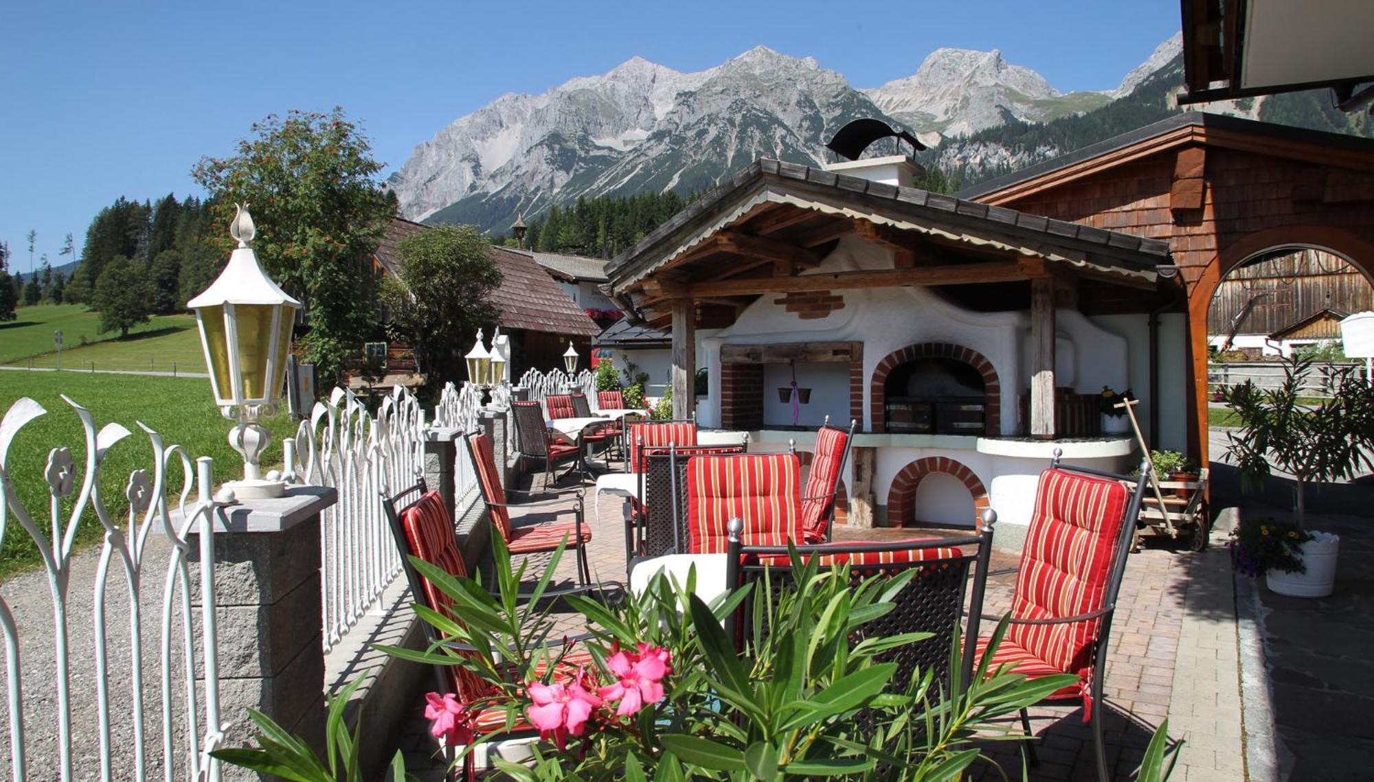 Hotel Neuwirt Ramsau am Dachstein Luaran gambar