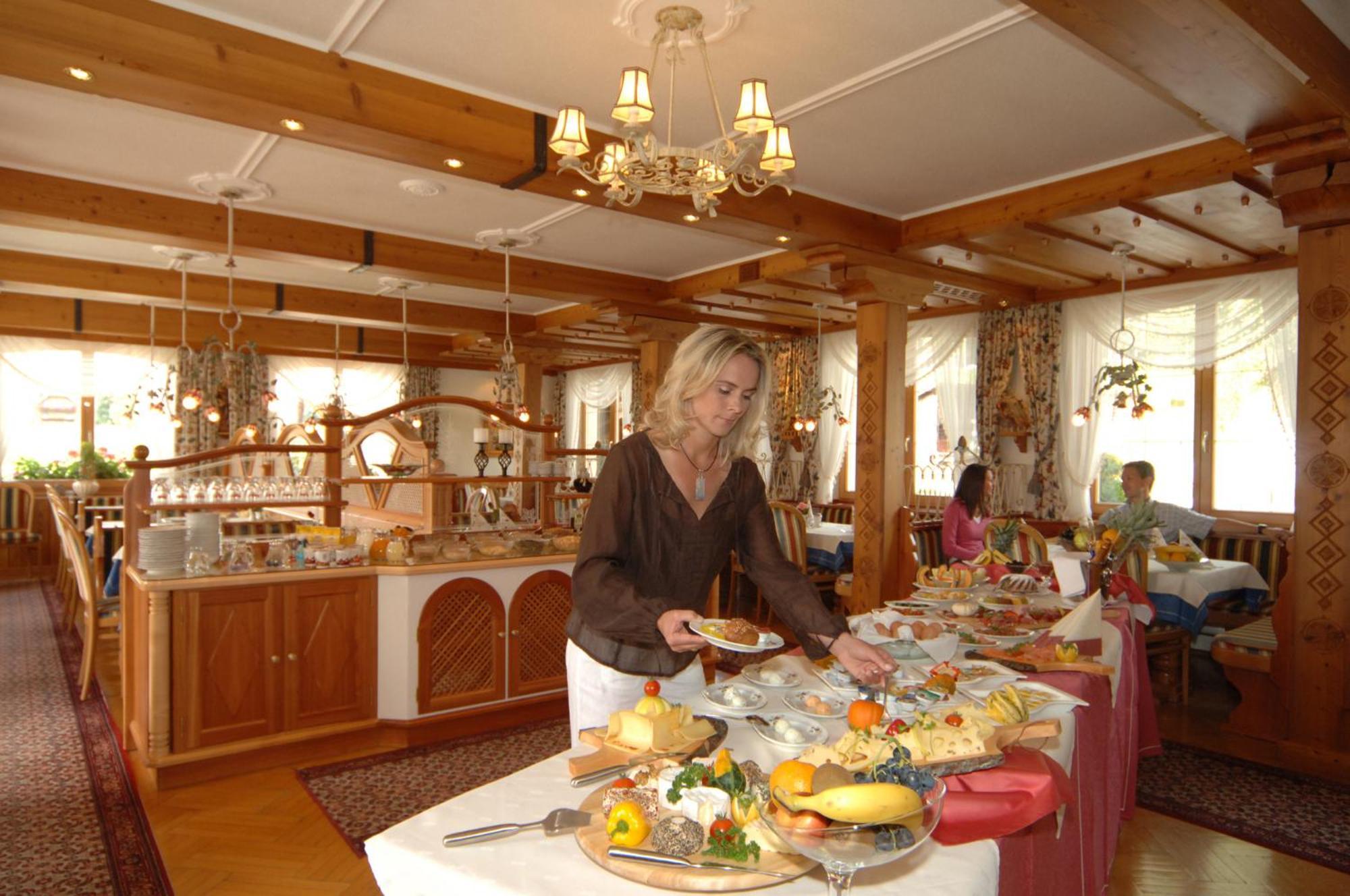Hotel Neuwirt Ramsau am Dachstein Luaran gambar